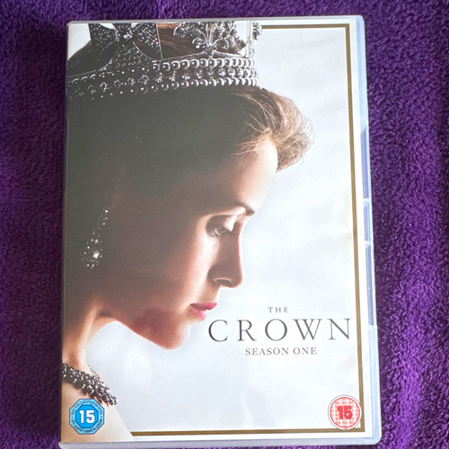 Sony the crown - season, dvd