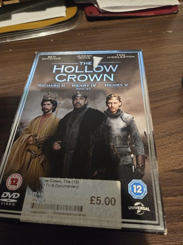 The hollow crown series - hollow, 1